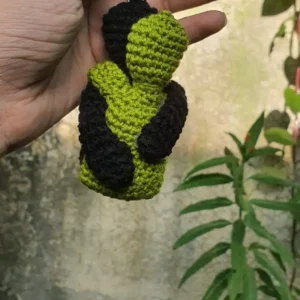 Hug keychain