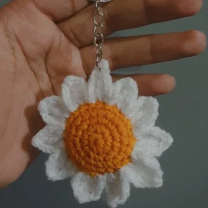 daisy keychains